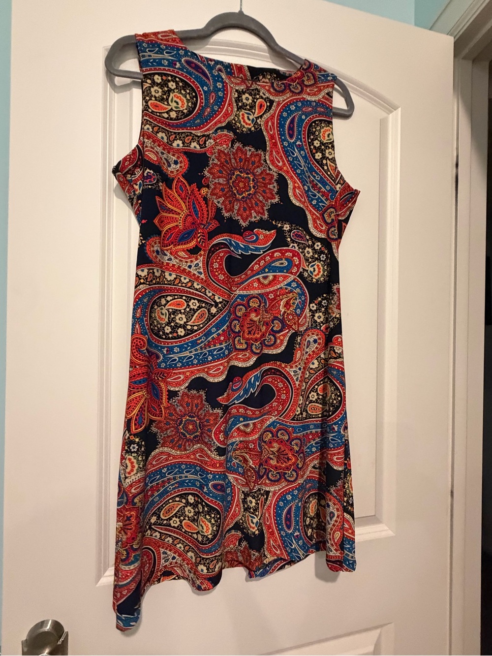 Tommy Hilfiger Sleeveless Paisley Midi Dress in Navy, Red & Blue